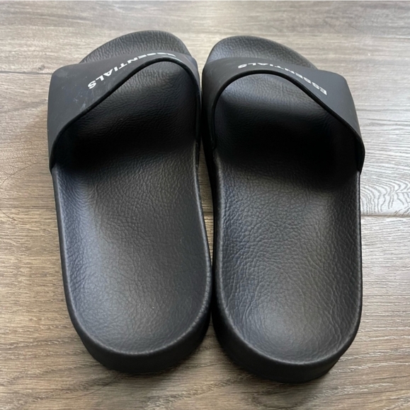 Fear of God Essentials Black Slides Sandals size 39 Adult Unisex 7 men / 9 women - Picture 4 of 6